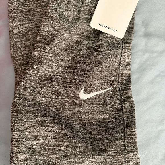 Nike DK Grey Heather - Picture 6 of 9